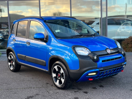 2025 Fiat Panda Panda Cross 1.0 70 HP 5 Seat €20,900
