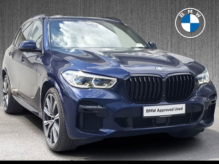 2022 BMW X5 xDrive45e M Sport €69,995