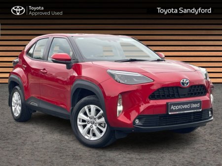 2022 Toyota Yaris Cross LUNA HYBRID AUTOMATIC // REAR CAMERA // AIR CON // SMART ENTRY/SMART START // TOYOTA SAFETY SENSE // FULL WARRANTY