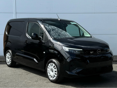 2025 Opel Combo Sportive | 1.5 | L1H1 | 100PS