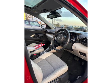 2022 Toyota Yaris 1.5 Hybrid Platinum 4DR €24,995