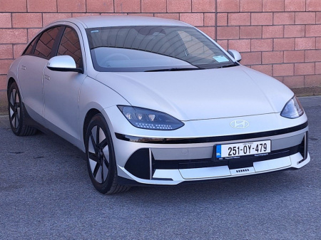 2025 Hyundai Ioniq 6 Signature Model 53 k/wh Battery. €34,950