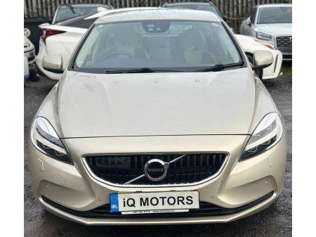 2016 Volvo V40 Cross Country 2.0L Diesel Automatic (9040) €13,995