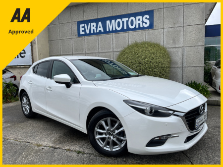 2017 Mazda Mazda3 AXELA SPORT AUTOMATIC 1.5 PETROL //LOW MILES//REVERSE CAMERA//HEAD UP DISPLAY//