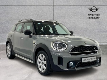 2021 MINI Countryman Cooper S E Classic