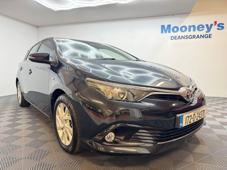 2017 Toyota Auris Hybrid Luna, Heated seats, Reverse Camera