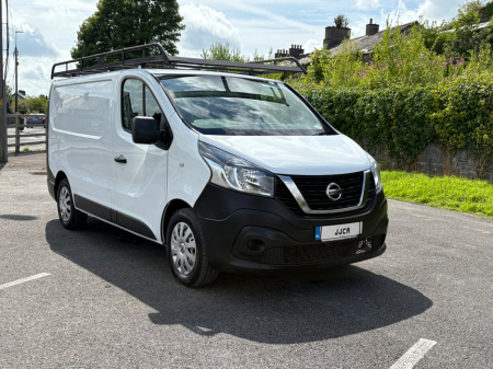 2017 Nissan NV300  €9,950