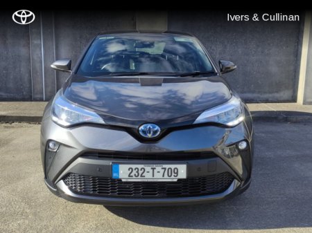 2023 Toyota C-HR C-HR HYBRID LUNA €32,950