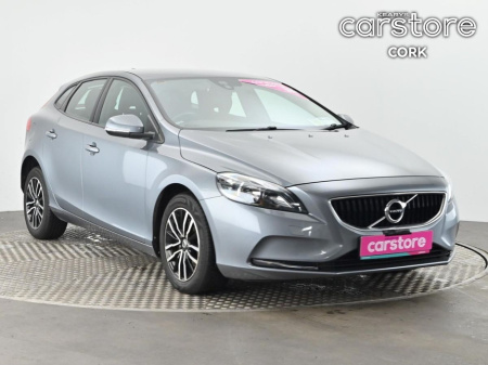 2017 Volvo V40 D2 (120hp) Momentum Edition