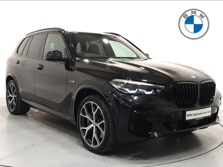 2022 BMW X5 xDrive45e M Sport €76,950