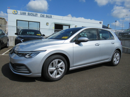 2023 Volkswagen Golf LIFE TSI €26,900