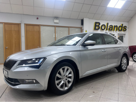 2019 Skoda Superb 1 Owner STYLE Full Leather Very Low Kms Superb Value Perfect Condition Rear View Camera 150BHP Manual Diesel www.bolands.ie Est.1955 €23,950