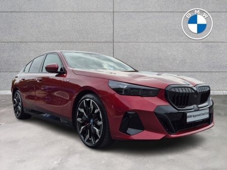 2024 BMW 5 Series 550e xDrive M Sport Pro Saloon