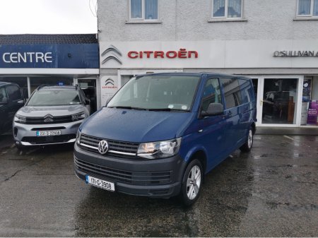 2017 Volkswagen Transporter T6 KL 3000KG TDI 1 102HP MANU                         ///// CREWCAB  ///   CREWCAB  ////  CREWCAB // JUST  MOT  ///AL 5SPEED 5DR