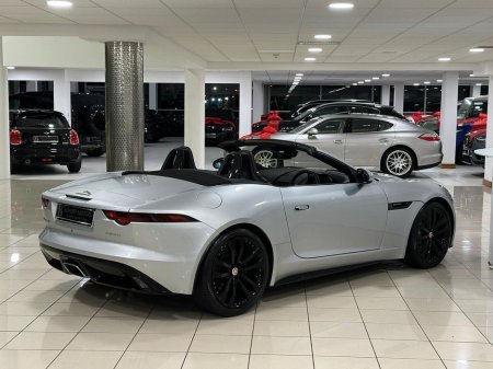 2019 Jaguar F-Type P300 R-DYNAMIC (300 BHP)=LOW MILES//HUGE SPEC=BLACK EXTERIOR PACKAGE//FULL SERVICE HISTORY=191 D REG=ORIGINAL IRISH CAR//TAILORED FINANCE PACKAGES AVA €49,995