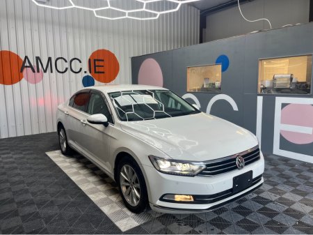 2017 Volkswagen Passat PASSAT AUTOMATIC 1.4 TSI ELEGANCE LINE / 38k KMs / HEATED SEATS , REVERSE CAMERA , ADAPTIVE CRUISE & MORE