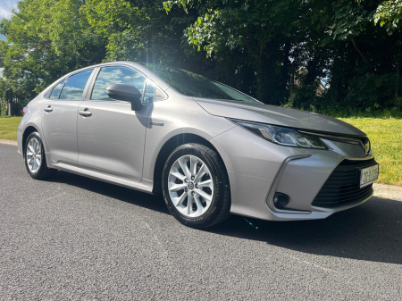 2021 Toyota Corolla 1.8 Hybrid Luna Saloon €14,950