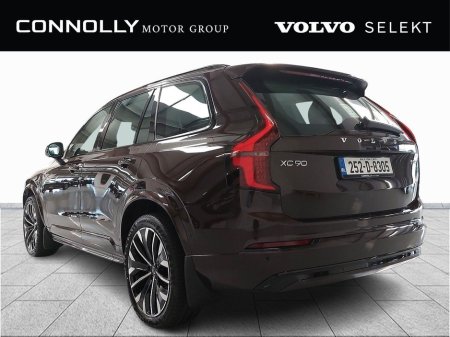 2025 Volvo XC90 T8 PHEV Plus Dark