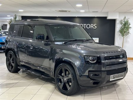 2025 Land Rover Defender P300e X-DYNAMIC SE HYBRID=ONLY 3000 MILES//3 YEAR LAND ROVER WARRANTY=251 REG=AVAILABLE FOR IMMEDIATE DELIVERY//TAILORED FINANCE PACKAGES AVAILABLE=TR