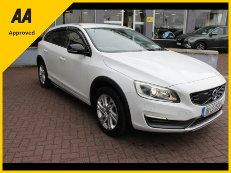 2016 Volvo V60 2.0D4 SE CROSS COUNTRY 5DR ESTATE AUTOMATIC // REVERSING CAMERA // PAN RO OF //  HEATED LEATHER // BUY WITH CONFIDENCE AA AND SIMI APPROVED DEALER 2025 // FINANCE ARRANGED // ALL TRADE INS WELCOME //