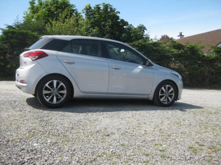 2016 Hyundai i20 DELUXE 5DR