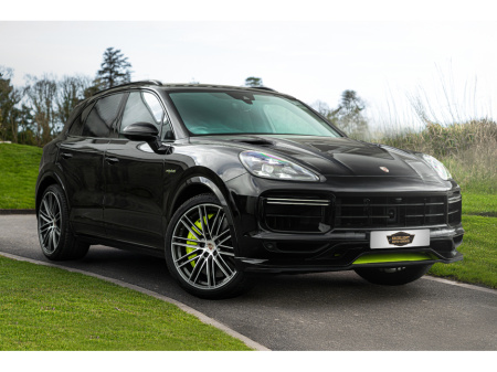 2020 Porsche Cayenne TURBO S 4.0 V8 E-HYBRID AUTO TWIN-TURBO 670BHP PERFORMANCE €88,950
