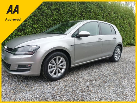 2015 Volkswagen Golf 1.2 TSI SPORTS INTERIOR ONLY 82,322km FULLY SERVICED NEW NCT 6 MONTHS ROAD TAX 4 NEW TYRES CLIMATE CONTROL REVERSE CAMERA AUTO HOLD STOP START TECHNOLOGY CRUISE CONTROL ALLOY WHEELS FOG LIGHTS