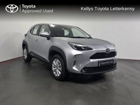 2025 Toyota Yaris Cross YARIS CROSS LUNA #146 - GREAT SAVINGS - IMMEDIATE DELIVERY -