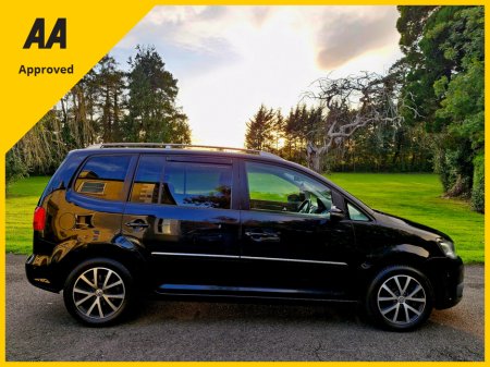 2014 Volkswagen Touran 7 Seats + Automatic + Highline