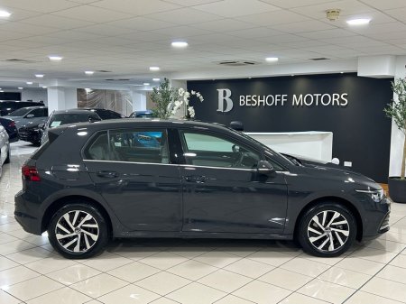 2024 Volkswagen Golf 1.4 TSIe HYBRID STYLE DSG €32,995