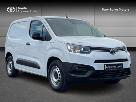 2025 Toyota Proace City Van - Electric Model - GX - SWB - Automatic - Save EUR EUR EUR EUR ’s - (EUR 22,999 + VAT = EUR 28,289) // Remote Central Locking // Front Electric Windows // Rear Electric Windows // Elect