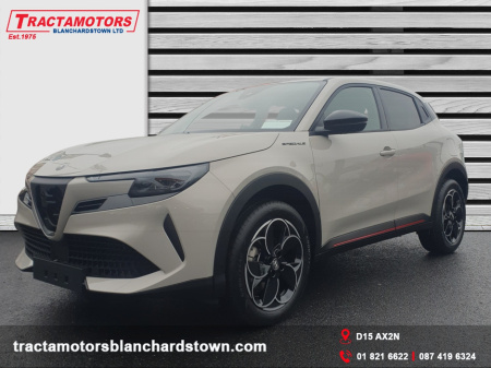 2025 Alfa Romeo Junior SPECIALE €40,999