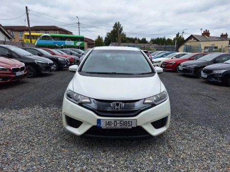 2014 Honda Fit 1.5L Hybrid| Half leather seats €9,700