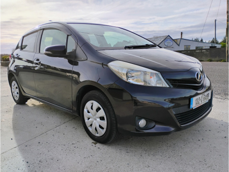 2013 Toyota Yaris LOW MILEAGE AUTOMATIC