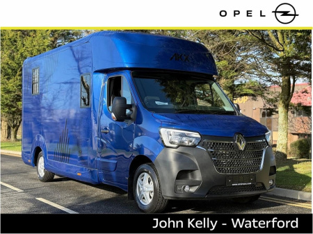 2025 Renault Master STX DOUBLE CAB HORSEBOX - STEPHEX IRELAND