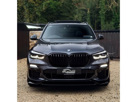 2021 BMW X5 2021 (212)  BMW X5 45E MSPORT 390BHP **SKY LOUNGE €52,999