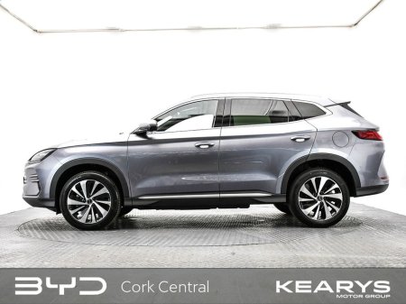 2025 BYD Seal U DM-i BOOST FWD DEMO €41,990