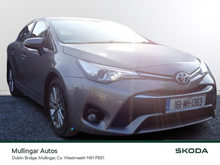 2016 Toyota Avensis 1.6 D-4D Luna Navi Saloon