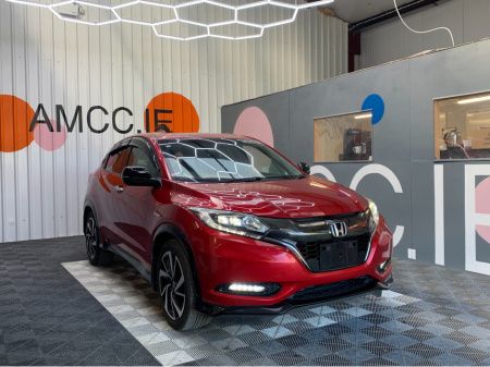 2016 Honda Vezel 1.5 HYBRID / 75k KMs / Heated Seats, Adaptive Cruise & More