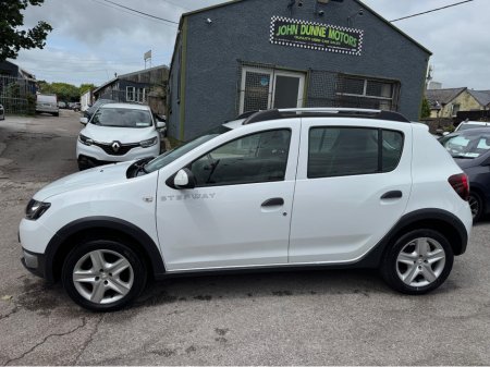 2016 Dacia Sandero Stepway High Driving position with very low mileage