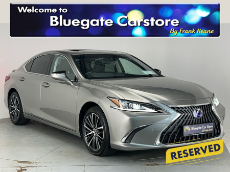 2022 Lexus ES 300 H DYNAMICS 4DR AUTO**DIGITAL DASH**LEATHER MULTIFUNCTIONAL STEERING WHEEL**BLACK LEATHER INTERIOR**FRONT HEATED SEATS**PANORAMIC SUNROOF**REVERSE CAMERA**PARKING SENSORS**TOUCH SCREEN MEDIA DISPLAY** €43,495