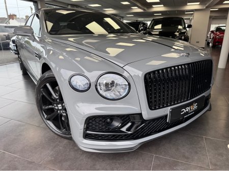 2024 Bentley Flying Spur 3.0 V6 HYBRID First Edition Speed €295,000