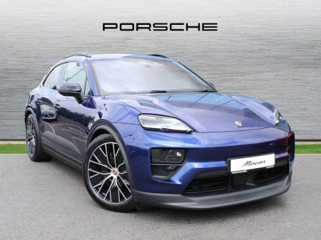 2025 Porsche Macan 4 Electric €110,000