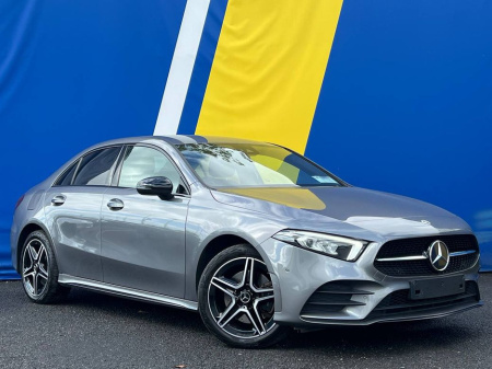 2022 Mercedes-Benz A Class A250e AMG-LINE PREMIUM 1.3 HYBRID // EXTENDED VIRTUAL COCKPIT // CRUISE CONTROL // WIRELESS CHARGING BAY