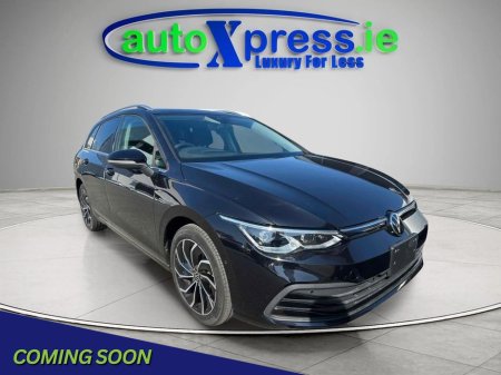 2022 Volkswagen Golf 2.0 TDI Automatic, Reversing camera