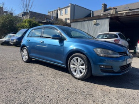 2014 Volkswagen Golf Comfortline Automatic Reversing Camera
