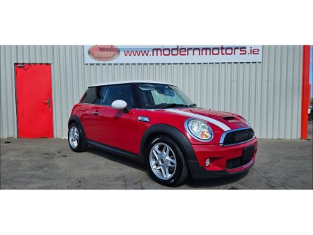 2010 MINI Cooper S 1.6 petrol automatic japan spec low kms