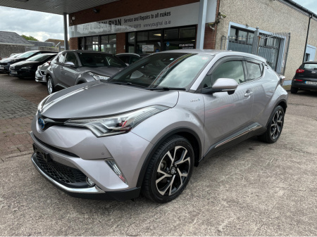 2017 Toyota C-HR Hybrid automatic €19,995