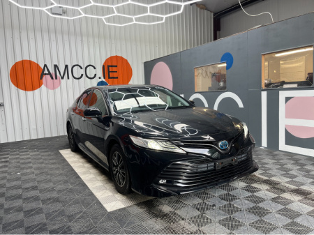 2017 Toyota Camry ONLY €19950 2.5 HYBRID / 75k KMs / REVERSE CAMERA , ADAPTIVE CRUISE & MORE