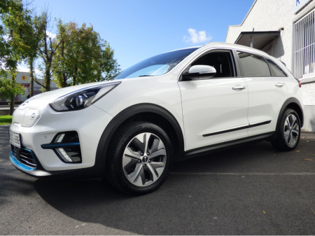 2020 Kia Niro E-NIRO - AUTO - 64kw - APPLE PLAY - LEATHER - 120TAX - €14,950